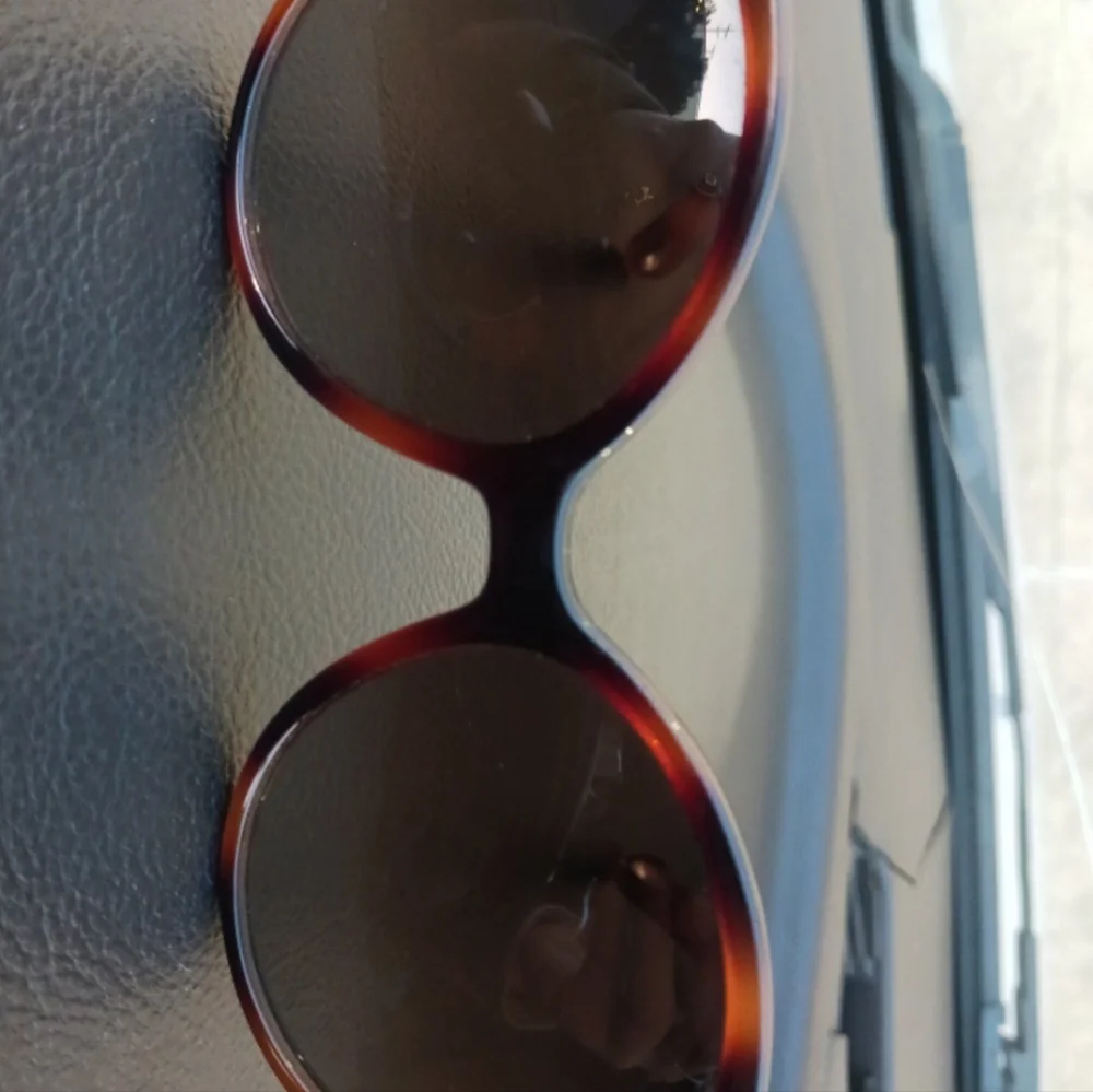 Chloé Sunglasses - Picture 6 of 6